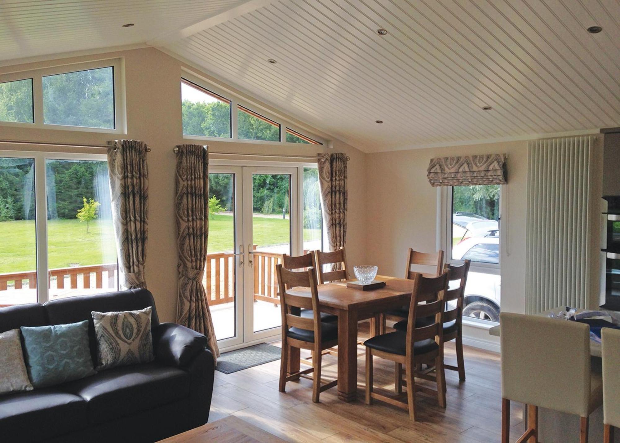 Langmere Lakes Lodges Hainford Esterno foto